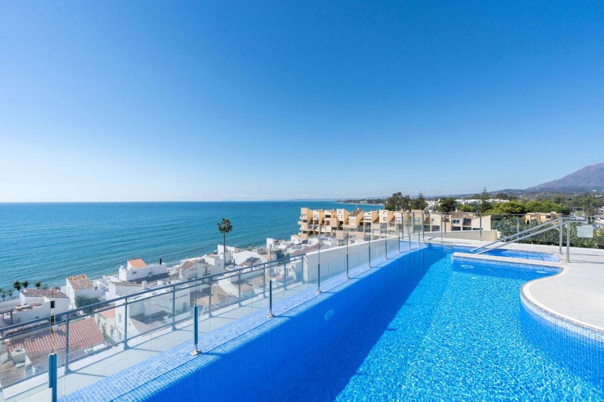 Hello Cosmo Apartment Estepona Exterior foto