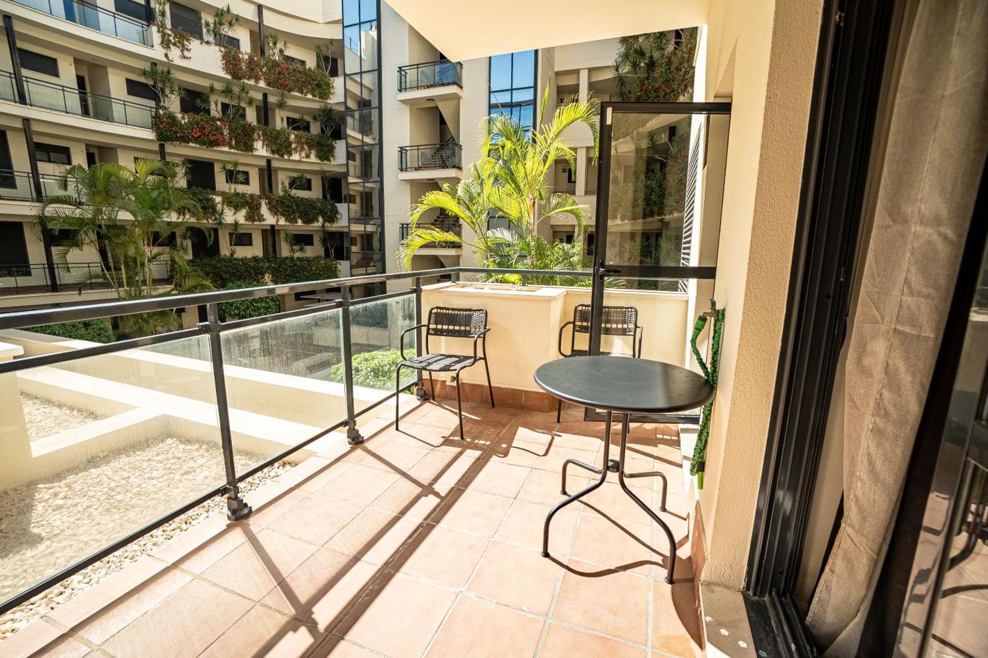 Hello Cosmo Apartment Estepona Exterior foto