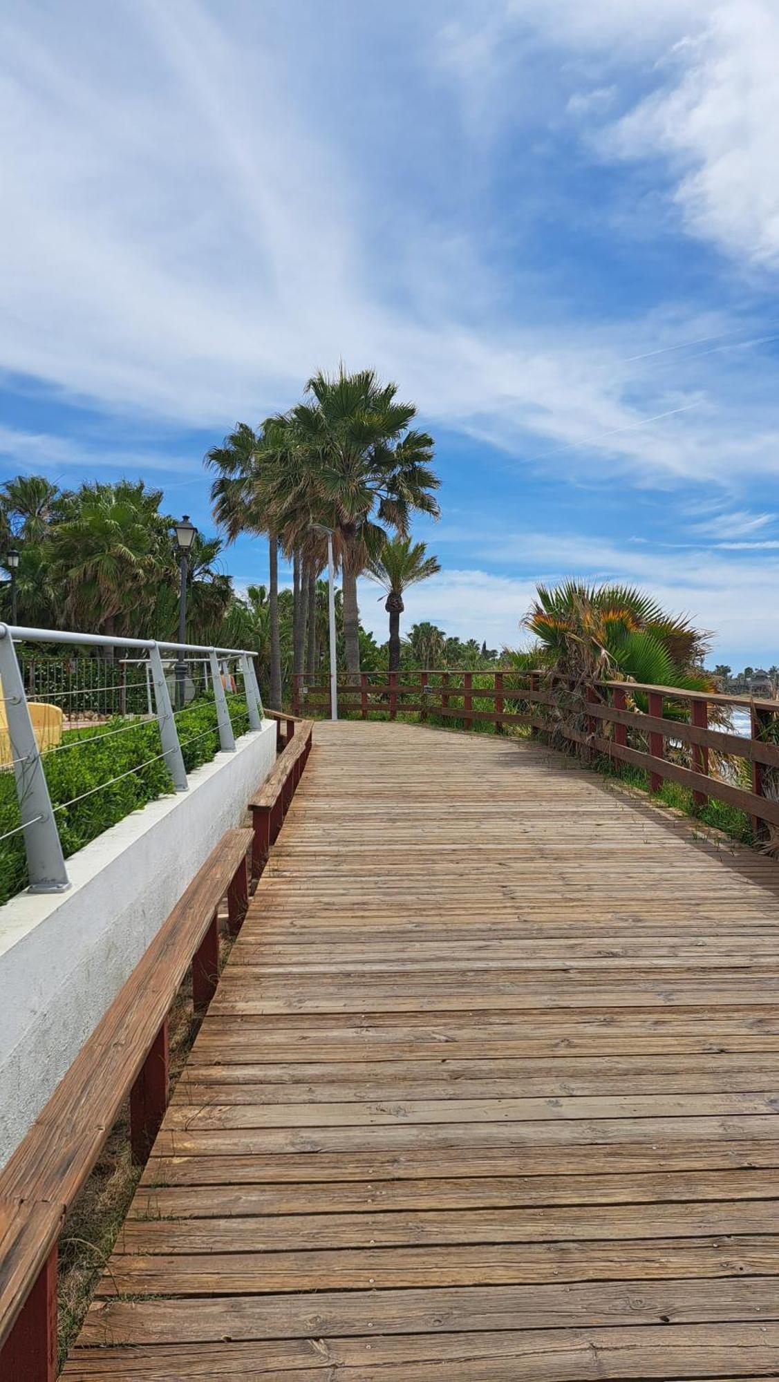 Hello Cosmo Apartment Estepona Exterior foto